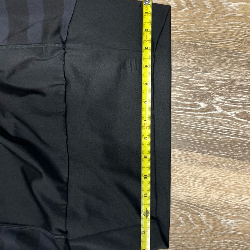 K-DEER Black With Gray Stripes Leggings Women’s Large High Waist Workout Dance - Picture 5 of 10